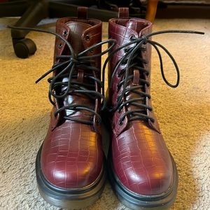 Maroon croc pattern combat boots